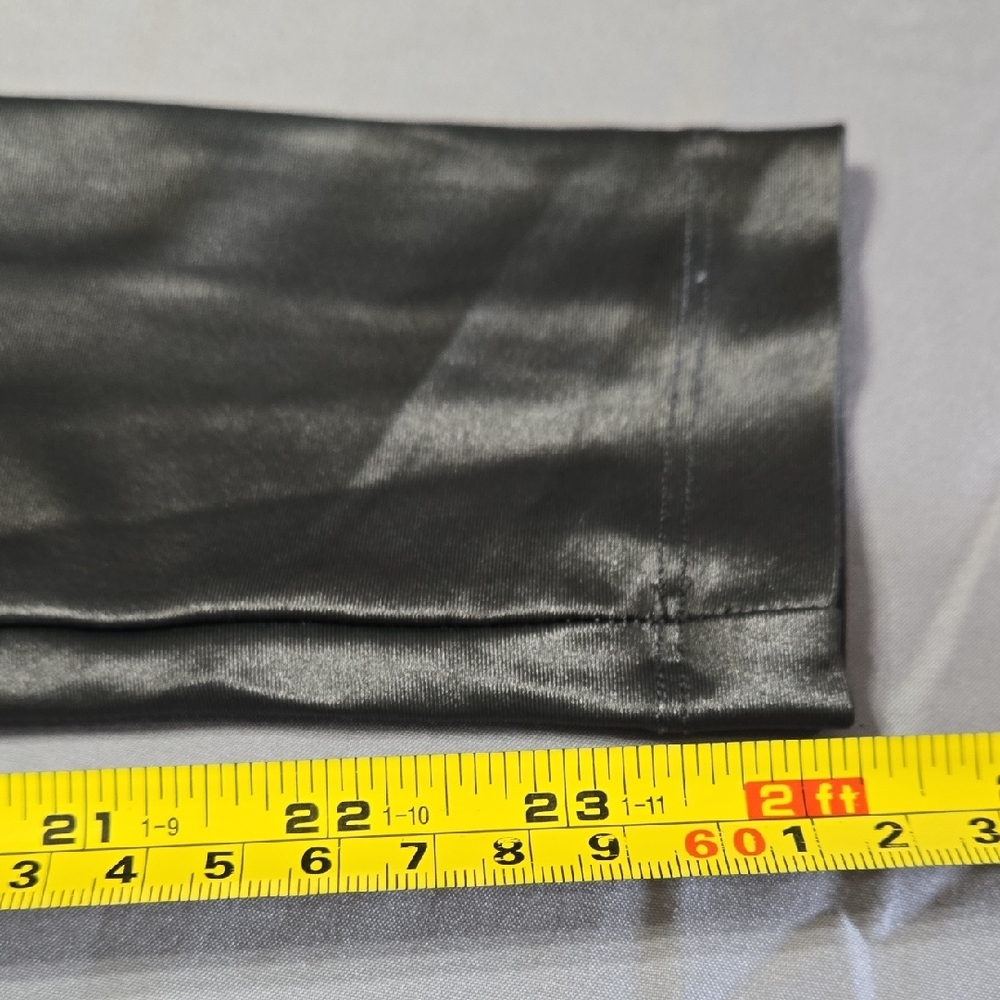 Koral Sz Small  Shiny Charcoal Leggings - Picture 5 of 6